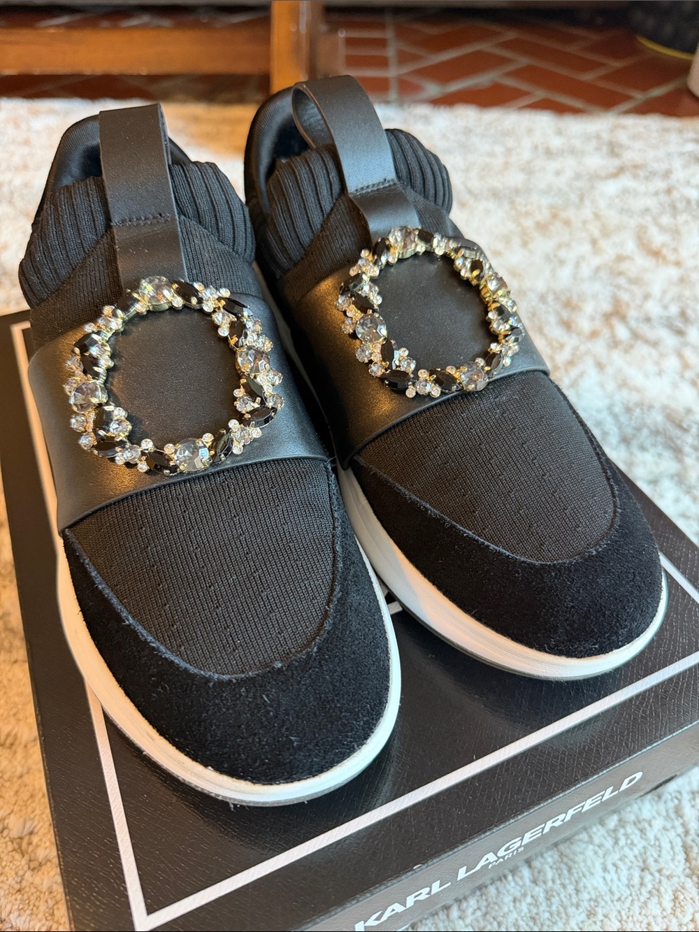 Karl Lagerfeld Black Slip-On Sneakers with Crystal Wreath Accent. US7/EU37.5